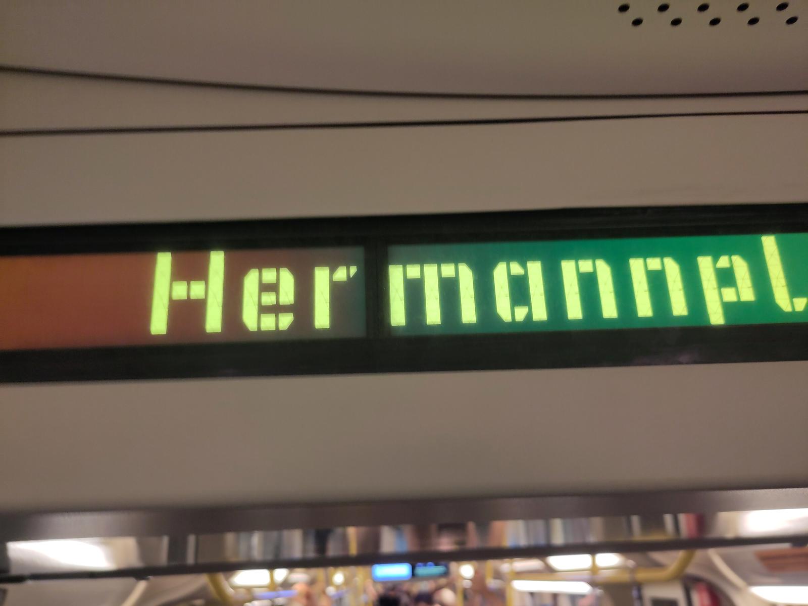 Berlin U-bahn segment display